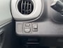 Toyota Yaris 1.5 Full Hybrid Dynamic CVT-Automaat Incl: Climate Control, Cruise Control, LM velgen, Parkeerhulpcamera
