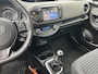 Toyota Yaris 1.5 VVT-i Aspiration Incl: Climate Control, Cruise Control, Navigatie, Trekhaak, Metallic lak