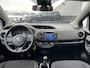 Toyota Yaris 1.5 VVT-i Aspiration Incl: Climate Control, Cruise Control, Navigatie, Trekhaak, Metallic lak