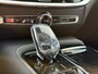 Volvo V60 T6 Plug-in hybrid AWD AUT8 350PK Plus Bright, Panoramadak, 19” lichtmetalen velgen, Sportstoelen, Stoel- & Stuurwielverwarming, Harman Kardon audio, Elektrisch bedienbare voorstoelen met geheugen