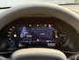 Volvo EX40 Single Motor Extended Range 252PK 82 kWh Plus, Panoramadak, Trekhaak semi elektrisch inklapbaar, 20" Lichtmetalen velgen, Harman Kardon Audio, Wool Blend bekledng, RVS Sideskirts, Stoel- & stuurwielverwarming, Google Maps & Infotainment