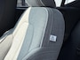 Volvo EX40 Single Motor Extended Range 252PK 82 kWh Plus, Panoramadak, Trekhaak semi elektrisch inklapbaar, 20" Lichtmetalen velgen, Harman Kardon Audio, Wool Blend bekledng, RVS Sideskirts, Stoel- & stuurwielverwarming, Google Maps & Infotainment