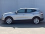 Nissan Qashqai 1.5 dCi Business Edition / Trekhaak (Trekgewicht 1.350kg) / Achteruitrijcamera / Stoelverwarming voor / Navigatie full map / Cruise- en Climate Control / Parkeerksenroren voor en achter / Bluetooth / Radio /