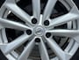 Nissan Qashqai 1.5 dCi Business Edition / Trekhaak (Trekgewicht 1.350kg) / Achteruitrijcamera / Stoelverwarming voor / Navigatie full map / Cruise- en Climate Control / Parkeerksenroren voor en achter / Bluetooth / Radio /