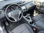 Nissan Qashqai 1.5 dCi Business Edition / Trekhaak (Trekgewicht 1.350kg) / Achteruitrijcamera / Stoelverwarming voor / Navigatie full map / Cruise- en Climate Control / Parkeerksenroren voor en achter / Bluetooth / Radio /