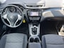 Nissan Qashqai 1.5 dCi Business Edition / Trekhaak (Trekgewicht 1.350kg) / Achteruitrijcamera / Stoelverwarming voor / Navigatie full map / Cruise- en Climate Control / Parkeerksenroren voor en achter / Bluetooth / Radio /