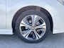 Nissan Leaf Tekna 40 kWh / Stuur- en Stoelverwarming voor en achter / Adaptieve Cruise Control / Bose Premium Audio / 360° Camera / Keyless Entry & Start / Parkeersensoren voor en achter / Bluetooth / DAB Radio /