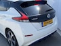 Nissan Leaf Tekna 40 kWh / Stuur- en Stoelverwarming voor en achter / Adaptieve Cruise Control / Bose Premium Audio / 360° Camera / Keyless Entry & Start / Parkeersensoren voor en achter / Bluetooth / DAB Radio /