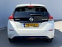 Nissan Leaf Tekna 40 kWh / Stuur- en Stoelverwarming voor en achter / Adaptieve Cruise Control / Bose Premium Audio / 360° Camera / Keyless Entry & Start / Parkeersensoren voor en achter / Bluetooth / DAB Radio /