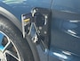 Lynk & Co 01 1.5 50 STUKS OP VOORRAAD ! VOL OPTIES ! ACHTERUITRIJCAMERA ADAPTIVE CRUISE CONTROL PANORAMA SCHUIF/KANTELDAK APPLE CARPLAY/ANDROID RIJSTROOKSENSOREN ZEER MOOI !! Brgl
