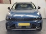 Lynk & Co 01 1.5 50 STUKS OP VOORRAAD ! VOL OPTIES ! ACHTERUITRIJCAMERA ADAPTIVE CRUISE CONTROL PANORAMA SCHUIF/KANTELDAK APPLE CARPLAY/ANDROID RIJSTROOKSENSOREN ZEER MOOI !! Brgl