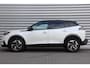 Peugeot 2008 1.2 PURETECH 130PK GT PACK / NAVI / LEDER / CLIMA / PDC / 17" LMV / CAMERA / PANO. DAK / PARELMOER / KEYLESS / FULL-LED / FULL OPTIONS / NIEUWSTAAT !!