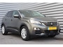 Peugeot 3008 1.2 PURETECH 130PK ACTIVE PACK / NAVI / CLIMA / LED / PDC / 17" LMV / TREKHAAK / BLUETOOTH / CRUISECONTROL !!
