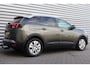 Peugeot 3008 1.2 PURETECH 130PK ACTIVE PACK / NAVI / CLIMA / LED / PDC / 17" LMV / TREKHAAK / BLUETOOTH / CRUISECONTROL !!