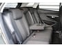Peugeot 3008 1.2 PURETECH 130PK ACTIVE PACK / NAVI / CLIMA / LED / PDC / 17" LMV / TREKHAAK / BLUETOOTH / CRUISECONTROL !!