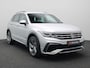 Volkswagen Tiguan 1.4 TSI eHybrid R-Line Business+ 245PK DSG Matrix-LED, Keyless, Side Assist, Achteruitrijcamera, Navi, Virtual Cockpit, 19" LM, Stoel-Stuurverwarming, Adaptive cruise control