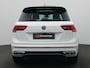 Volkswagen Tiguan 1.4 TSI eHybrid R-Line Business 245PK DSG matrix led, panoramadak, achteruitrijcamera, stuur-stoelverwarming, adaptive cruise, side assist, keyless, elek. bedienbare achterklep, 19" lichtmetaal