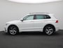Volkswagen Tiguan 1.4 TSI eHybrid R-Line Business 245PK DSG matrix led, panoramadak, achteruitrijcamera, stuur-stoelverwarming, adaptive cruise, side assist, keyless, elek. bedienbare achterklep, 19" lichtmetaal