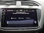 Volkswagen Tiguan 1.4 TSI eHybrid R-Line Business 245PK DSG matrix led, panoramadak, achteruitrijcamera, stuur-stoelverwarming, adaptive cruise, side assist, keyless, elek. bedienbare achterklep, 19" lichtmetaal