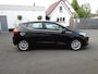 Ford Fiesta 1.0 EcoBoost Titanium Automatische airco, naviagtie, parkeersensoren voor en achter, cruise controle, licht metalen velgen, enz.