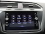 Volkswagen Tiguan 1.4 TSI eHybrid R-Line Business 245PK DSG leder, matrix led, 360gr. camera, side assist, adaptive cruise, stuur-stoelverwarming, elek. bedienbare achterklep, 19" lichtmetaal