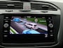 Volkswagen Tiguan 1.4 TSI eHybrid Life Business 245PK DSG full led, adaptive cruise, achteruitrijcamera, elek. bedienbare achterklep, keyless, lane assist, navigatie, 17" lichtmetaal