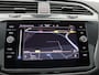 Volkswagen Tiguan 1.4 TSI eHybrid Elegance 245PK DSG Pano-Schuifdak, Adaptieve Cruise Controle, Side Assist, Achteruitrijcamera, Stoel-Stuurverwarming, Elektr. Achterklep, Trekhaak, 19" LM Velgen