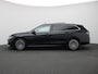 Volkswagen Passat Variant 1.5 eTSI Elegance Business 150PK DSG Pano-Schuifdak, Adaptieve Cruise Controle, Head-Up Display, Side Assist, Keyless, Elektr. Achterklep, Achteruitrijcamera, Stoel-Stuurverwarming, 18" LM Velgen