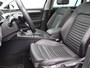 Volkswagen Passat Variant 1.4 TSI PHEV GTE Business 218PK DSG Matrix led, 360gr. camera, adaptive cruise, lederen bekleding, stuur-stoelverwarming, side assist, keyless, navigatie, 17" lichtmetaal