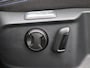 Volkswagen Passat Variant 1.4 TSI PHEV GTE Business 218PK DSG full led, adaptive cruise met travel assist, stoelverwarming voor, keyless, achteruitrijcamera, elek. bedienbare achterklep, 18" lichtmetaal