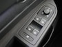 Volkswagen Golf Variant 1.5 eTSI R-Line 150PK DSG full led, trekhaak, keyless, stuur-stoelverwarming, achteruitrijcamera, adaptive cruise met travel assist, elek. bedienbare achterklep, 18" lichtmetaal