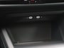 Volkswagen Golf 1.5 eHybrid Life Edition Navi via Apple Carplay/Android Auto, Achteruitrijcamera, Stoel-Stuurverwarming, Keyless, 17" LM Velgen, Adaptieve cruise control