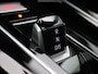 Volkswagen Golf 1.5 eHybrid GTE 272PK DSG Adaptieve Cruise Controle, Side Assist, Achteruitrijcamera, Stoel-Stuurverwarming, Navi via Apple Carplay/Android Auto, Matrix-LED verlichting, Trekhaak, 18" LM Velgen