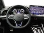 Volkswagen Golf 1.5 eHybrid GTE 272PK DSG Adaptieve Cruise Controle, Side Assist, Achteruitrijcamera, Stoel-Stuurverwarming, Navi via Apple Carplay/Android Auto, Matrix-LED verlichting, Trekhaak, 18" LM Velgen
