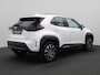 Toyota Yaris Cross 1.5 Hybrid Dynamic 115PK Aut. Achteruitrijcamera, Adaptieve Cruise Controle, Panoramadak, Head-Up Display, Keyless, Clima, Stoelverwarming, Trekhaak, 17" LM Velgen
