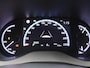 Toyota Yaris Cross 1.5 Hybrid Dynamic 115PK Aut. Achteruitrijcamera, Adaptieve Cruise Controle, Panoramadak, Head-Up Display, Keyless, Clima, Stoelverwarming, Trekhaak, 17" LM Velgen