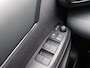 Toyota Yaris Cross 1.5 Hybrid Dynamic 115PK Aut. Achteruitrijcamera, Adaptieve Cruise Controle, Panoramadak, Head-Up Display, Keyless, Clima, Stoelverwarming, Trekhaak, 17" LM Velgen