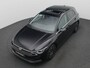 Volkswagen Golf 1.4 eHybrid Style 204PK DSG full led, adaptive cruise met travel assist, elek. verstelbare voorstoel, elektrisch glazen panorama-dak, voorstoel met massagefunctie, stuur-stoelverwarming, achteruitrijcamera, 17" lichtmetaal