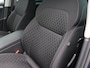 Skoda Superb Combi 1.4 TSI iV Business Edition 218PK DSG Achteruitrijcamera, Keyless, Virtual Cockpit, Cruise Control, Navi, Apple Carplay/Android Auto, 17" LM Velgen