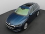 Skoda Octavia Combi 1.4 TSI iV PHEV Business Edition Plus 204PK DSG Pano-Schuifdak, Head-Up Display, Memory Stoel, Achteruitrijcamera, Adaptieve Cruise Controle, Side Assist, 18" LM Velgen, Stoelverwarming