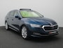 Skoda Octavia Combi 1.4 TSI iV PHEV Business Edition Plus 204PK DSG Pano-Schuifdak, Head-Up Display, Memory Stoel, Achteruitrijcamera, Adaptieve Cruise Controle, Side Assist, 18" LM Velgen, Stoelverwarming