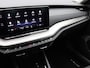 Skoda Octavia Combi 1.4 TSI iV PHEV Business Edition 204PK DSG Trekhaak, park distance control, adaptive cruise, keyless, 17'' lichtmetaal