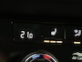Skoda Karoq 1.5 TSI ACT Business Edition 150PK DSG full led, adaptive cruise, lane assist, elek. bedienbare achterklep, keyless, stuur-stoelverwarming, achteruitrijcamera, 18" lichtmetaal