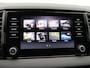 Skoda Karoq 1.5 TSI ACT Business Edition 150PK DSG full led, adaptive cruise, lane assist, elek. bedienbare achterklep, keyless, stuur-stoelverwarming, achteruitrijcamera, 18" lichtmetaal