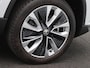 Skoda Karoq 1.5 TSI ACT Business Edition 150PK DSG full led, adaptive cruise, lane assist, elek. bedienbare achterklep, keyless, stuur-stoelverwarming, achteruitrijcamera, 18" lichtmetaal