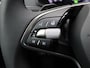 Skoda Karoq 1.5 TSI ACT Business Edition 150PK DSG full led, adaptive cruise, lane assist, elek. bedienbare achterklep, keyless, stuur-stoelverwarming, achteruitrijcamera, 18" lichtmetaal