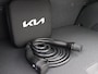 Kia EV3 Plus Advanced 81.4 kWh 204PK warmtepomp, full led, adaptive cruise met travel assist, side assist, elek. bedienbare achterklep, stuur-stoelverwarming, Harman Kardon sound, keyless, 19" lichtmetaal