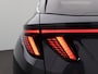 Hyundai Tucson 1.6 T-GDI PHEV Comfort Sky 4WD 265PK Aut. Pano-Schuifdak, Adaptieve Cruise Controle, Navi, Stoel-Stuurverwarming, Side Assist, Keyless, Trekhaak, 19" LM Velgen