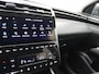 Hyundai Tucson 1.6 T-GDI PHEV Comfort Sky 4WD 265PK Aut. Pano-Schuifdak, Adaptieve Cruise Controle, Navi, Stoel-Stuurverwarming, Side Assist, Keyless, Trekhaak, 19" LM Velgen