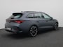 CUPRA Leon Sportstourer 1.4 e-Hybrid Black Edition 245PK DSG matte lak, lederen bekleding, full led, adaptive cruise, side assist, panoramadak, stuur-stoelverwarming, achteruitrijcamera, elek. verstelbare voorstoel, elek. bedienbare achterklep, keyless, 19" lichtmetaal